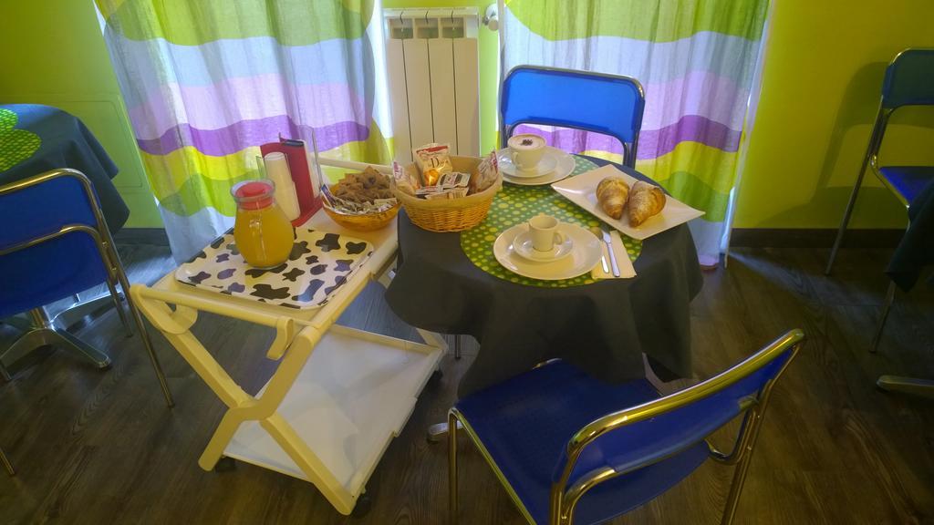 Almi Rooms Rome Bagian luar foto